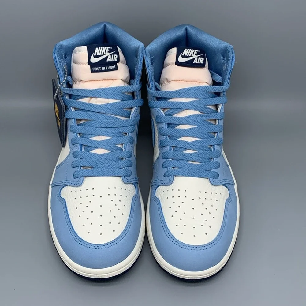 Jordan 1 Retro High OG First In Flight Basketball Shoes FD2596-400 Women's Sz 12